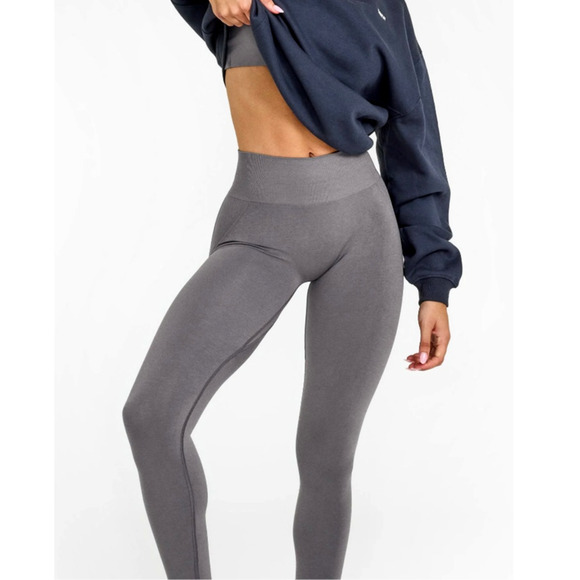 Oner Active Ash Grey Effortless Seamless Leggings - L - Picture 5 of 6